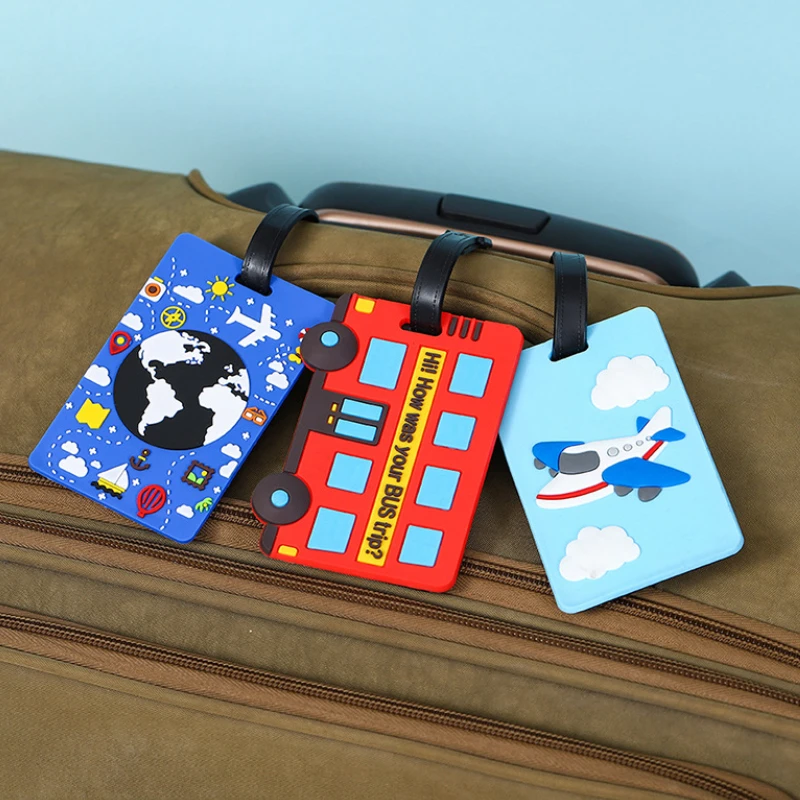 น่ารักการ์ตูนรถยนต์ PVC ซิลิโค - Travel Accessories List บทวิจารณ์และราคา